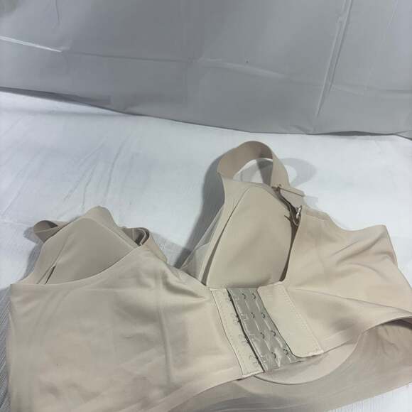 Women’s Seamless Full Coverage Bra Beige Nude Size 3XL Wireless Padded Comfort - Picture 9 of 10